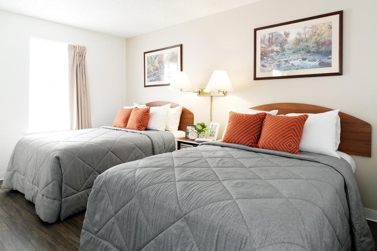 Intown Suites Extended Stay Newport News Va - South Exterior foto
